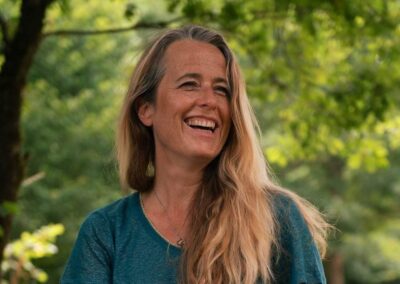 Annabelle Jocquel – Professeure de Hatha Yoga & Coach professionnelle